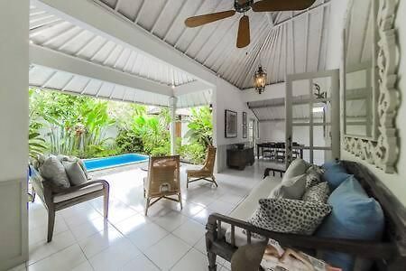 Hideaways Seminyak Villa Zewnętrze zdjęcie